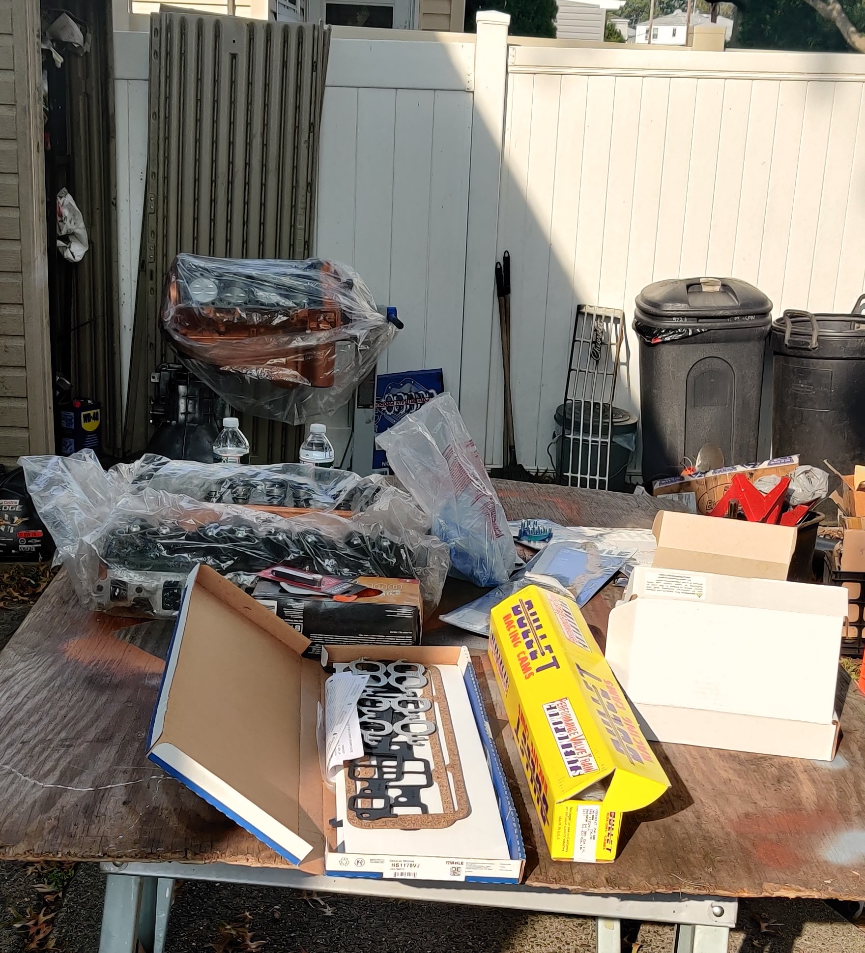 Work area is all set up for putting most of the engine back together